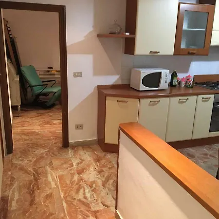Apartment 1a Via Gabriele Rossetti Genoa