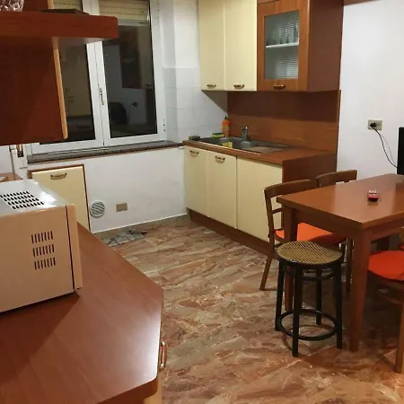 1a Via Gabriele Rossetti Apartment *